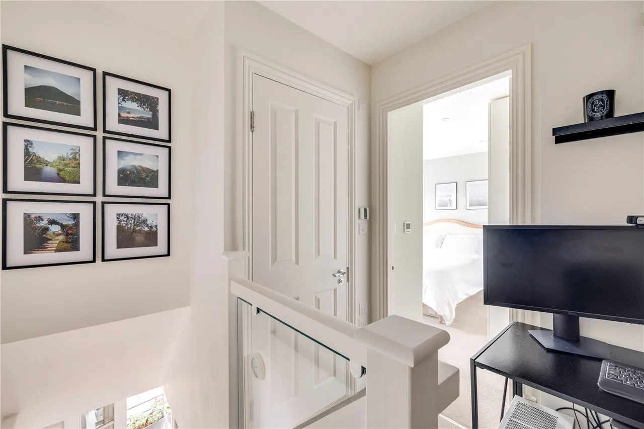 Parsons Green Lane, London, SW6, photo 7