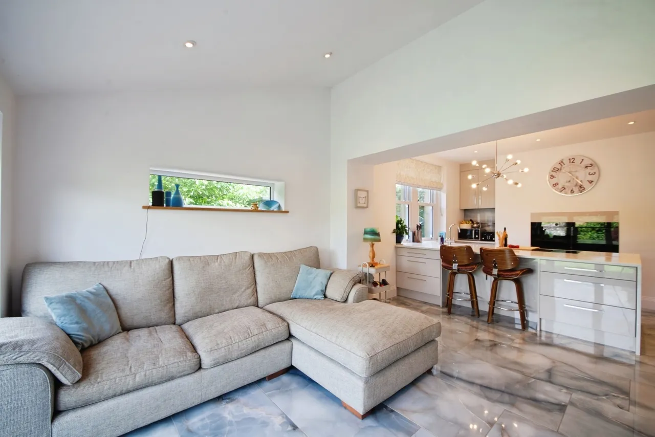 White Knowle Road, Buxton, Derbyshire, SK17, photo 11