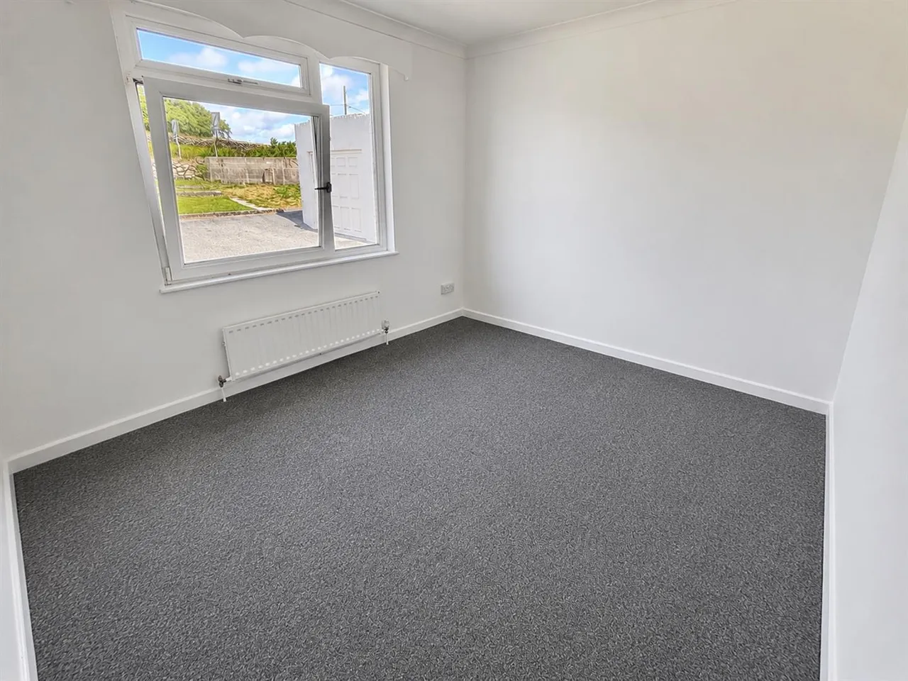 Church Road, St. Dennis, photo 6