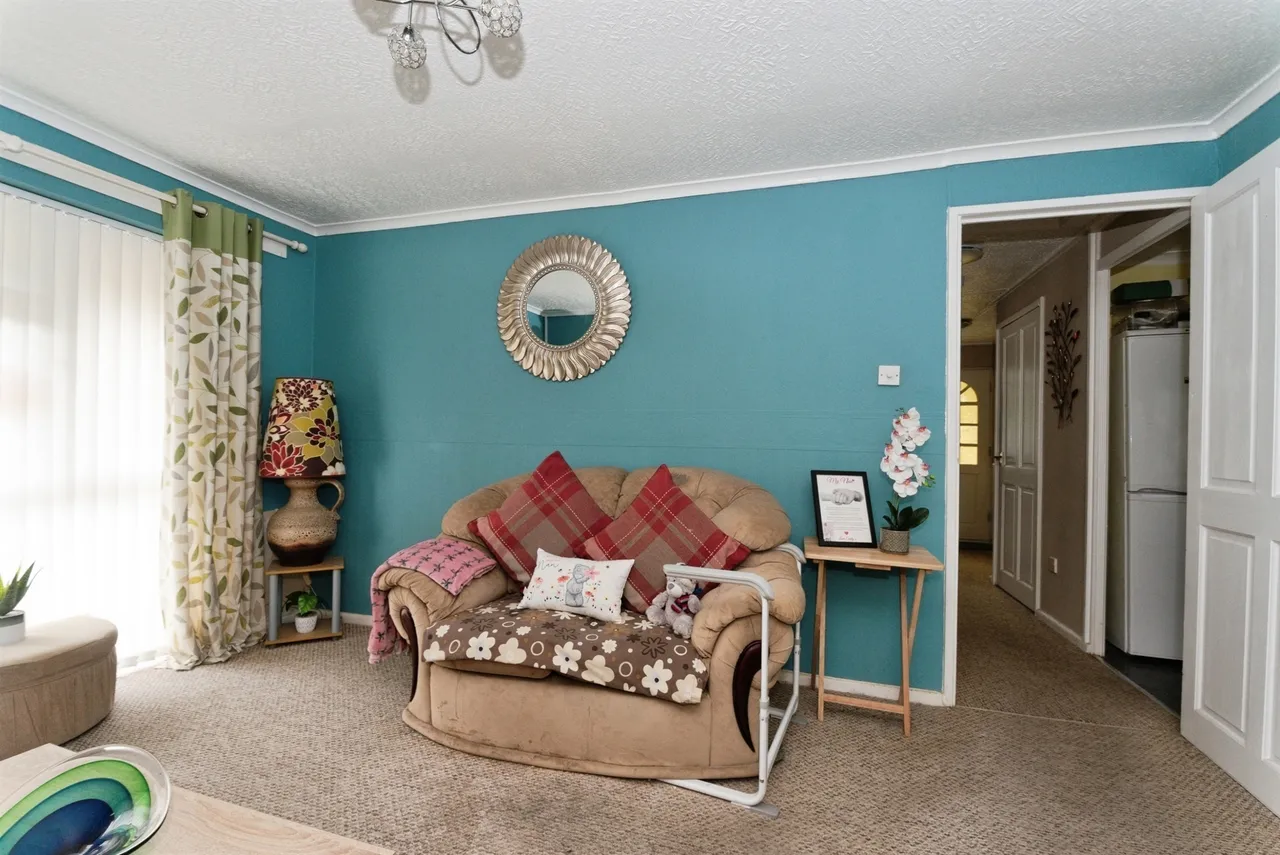 Barrington Close, Swindon, SN3, photo 15