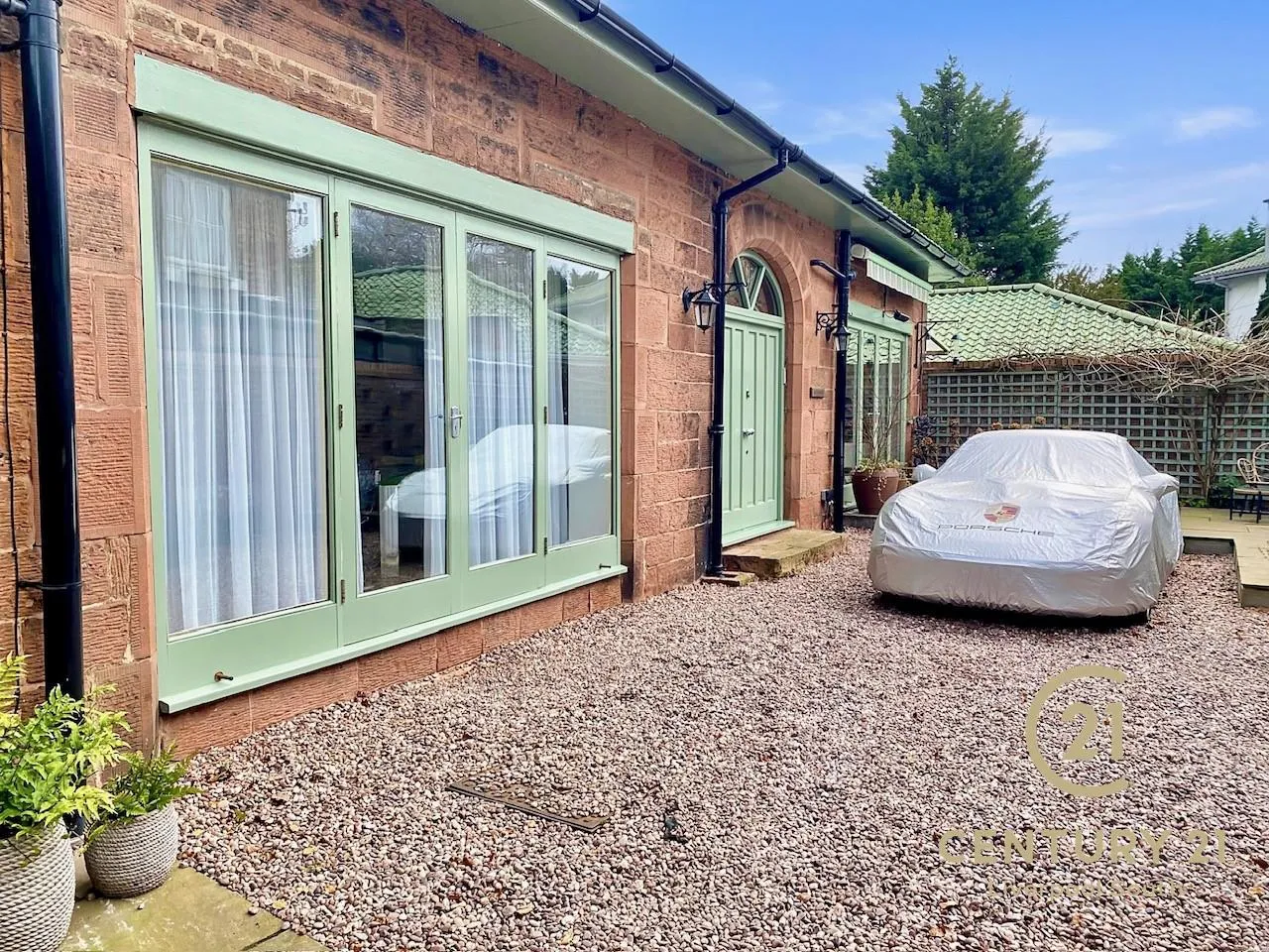 2 bed property to rent, North Sudley Road, Mossley Hill, L17