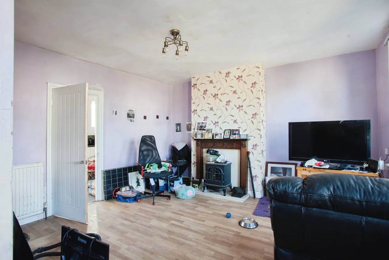 Molineaux Road, Sheffield, S5, photo 3