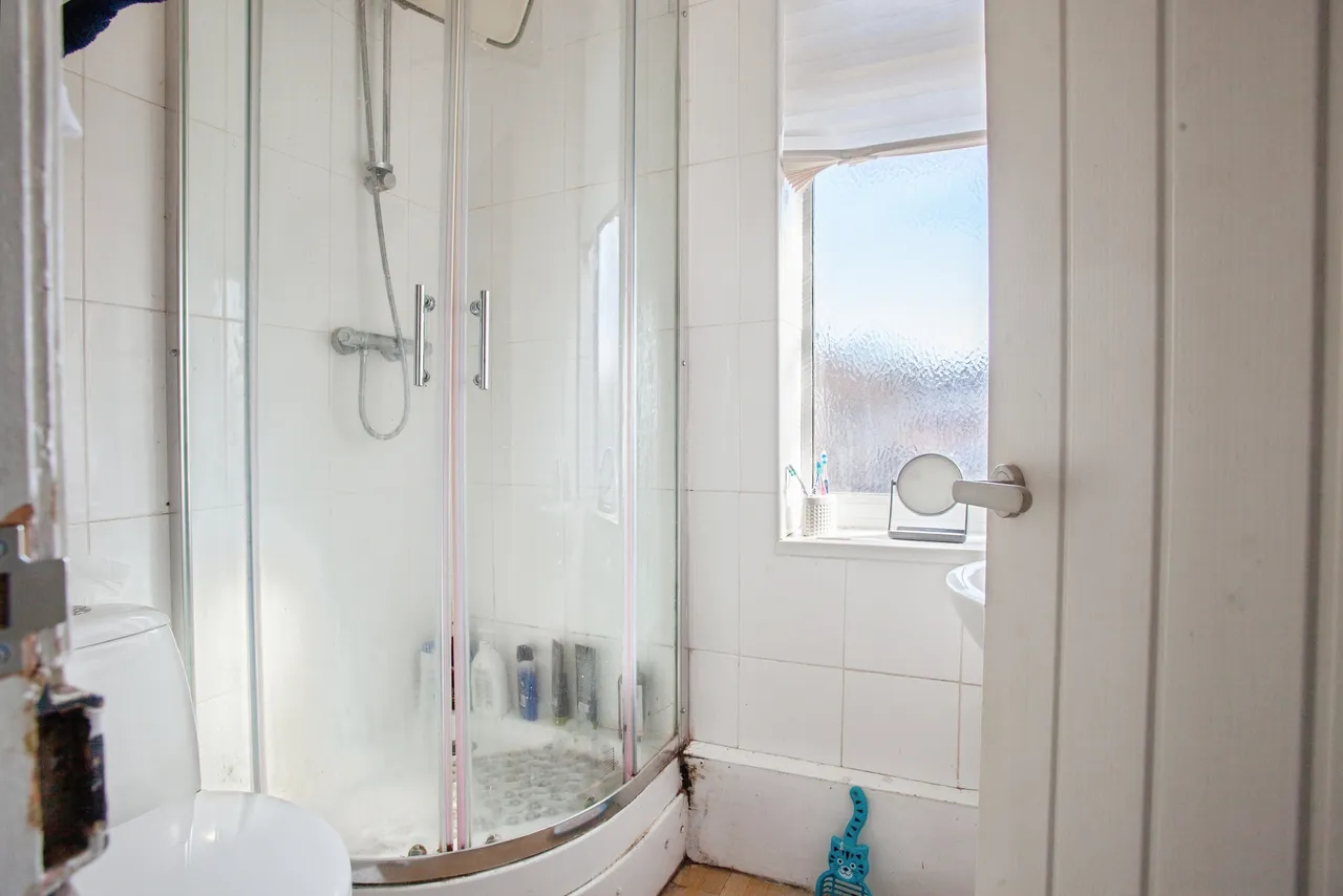 Molineaux Road, Sheffield, S5, photo 11