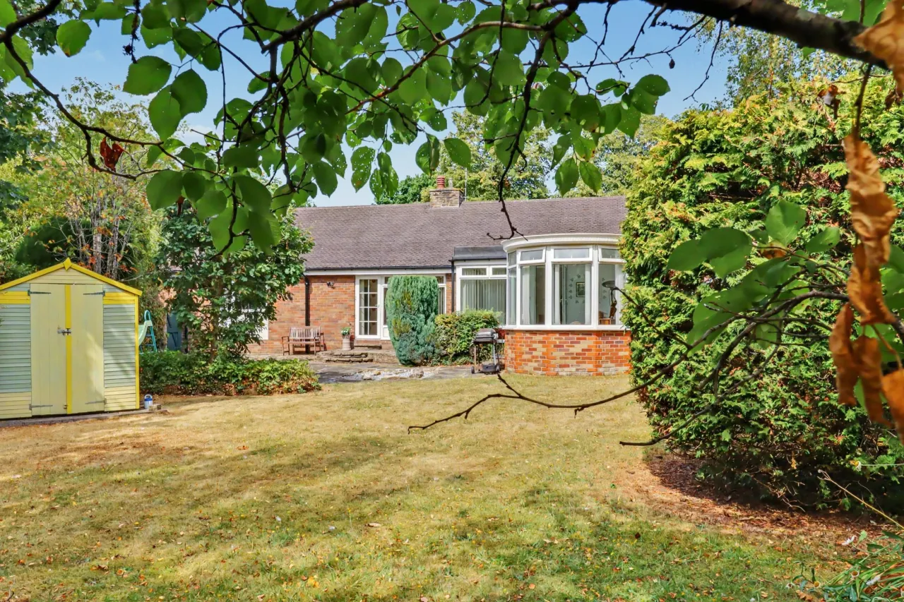 Holmes Chapel Road, Congleton, photo 35