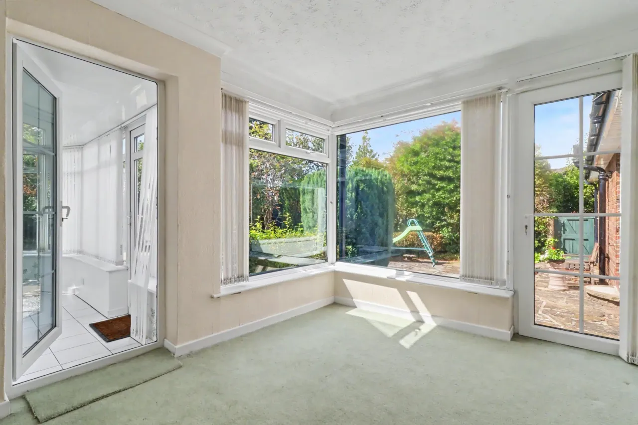 Holmes Chapel Road, Congleton, photo 21