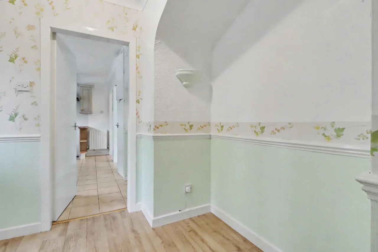 Holmes Chapel Road, Congleton, photo 26