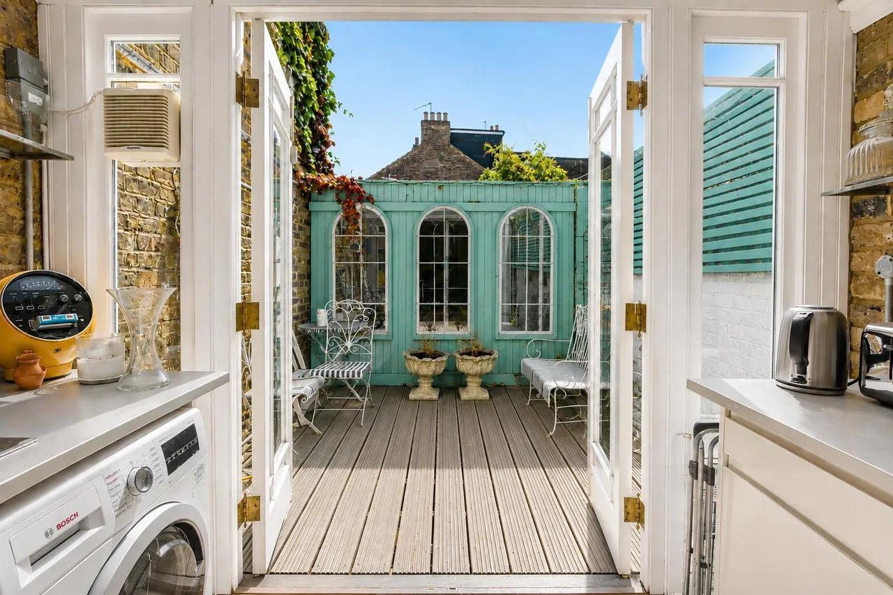 Cleveland Road, Barnes, SW13, photo 2