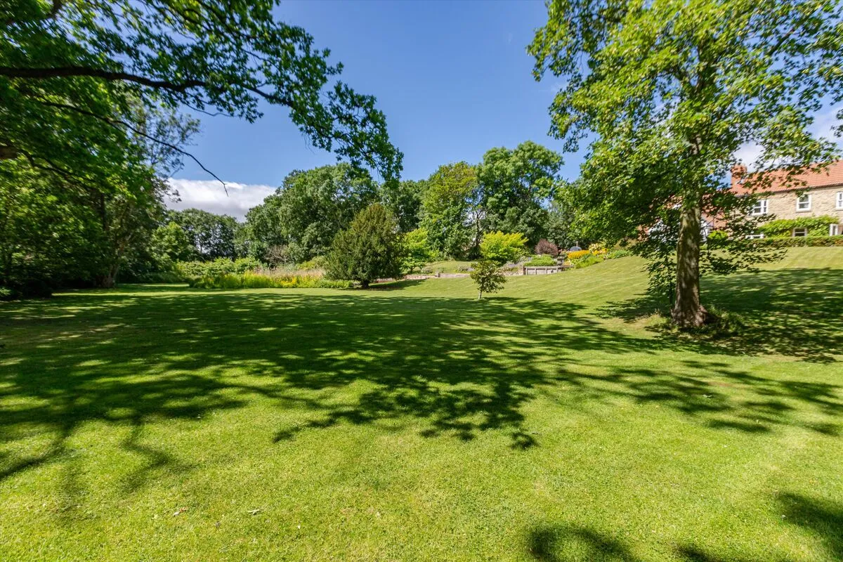 The Green, High Coniscliffe, DL2, photo 68