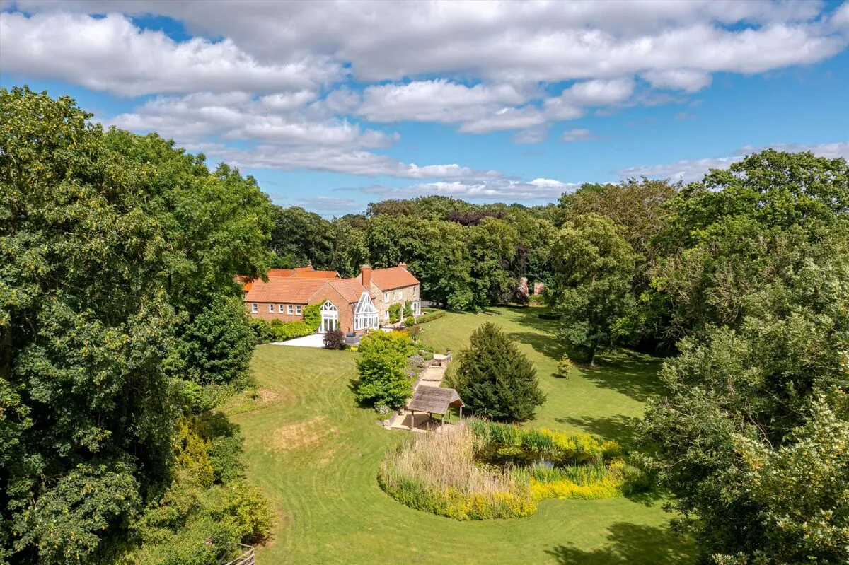 The Green, High Coniscliffe, DL2, photo 40