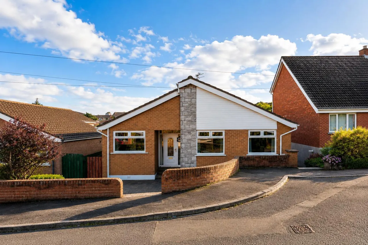 3 bed house for sale, Londonderry Gardens, Comber, BT23