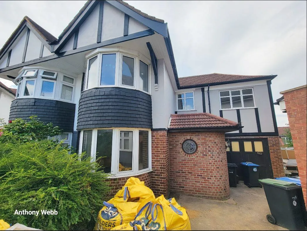 5 bed house to rent — Petersfield Close, London, N18