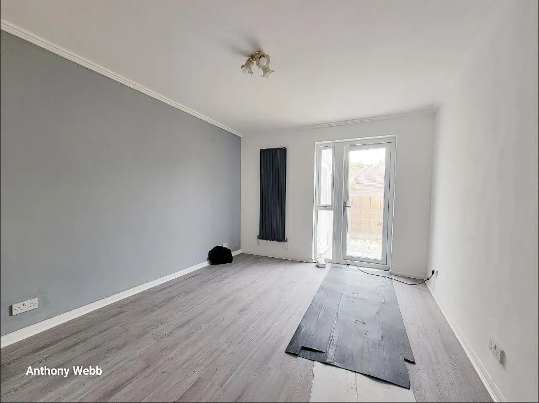 Petersfield Close, London, N18, photo 4