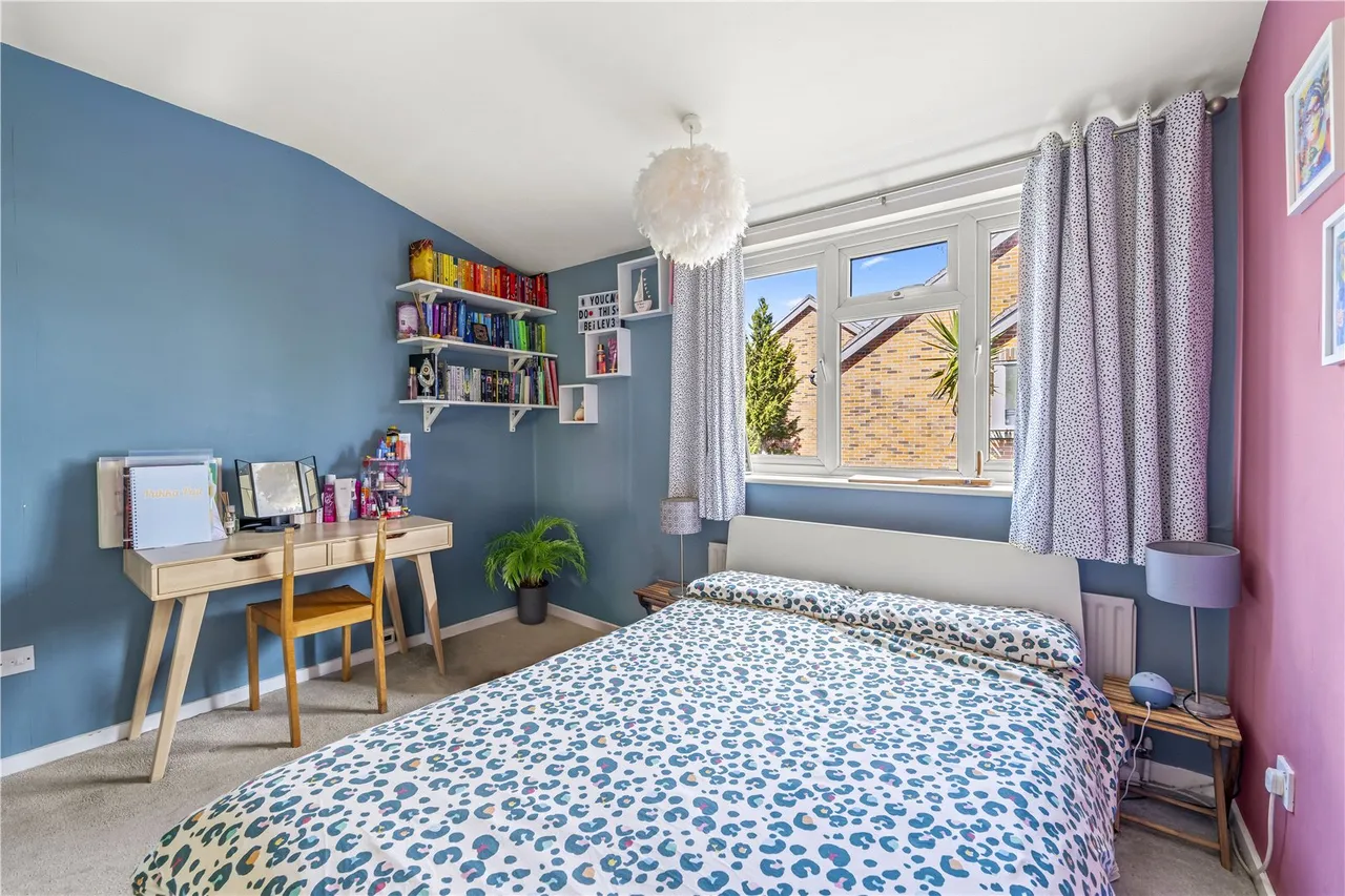 Hampton Road, Hampton Hill, TW12 1JN, photo 12