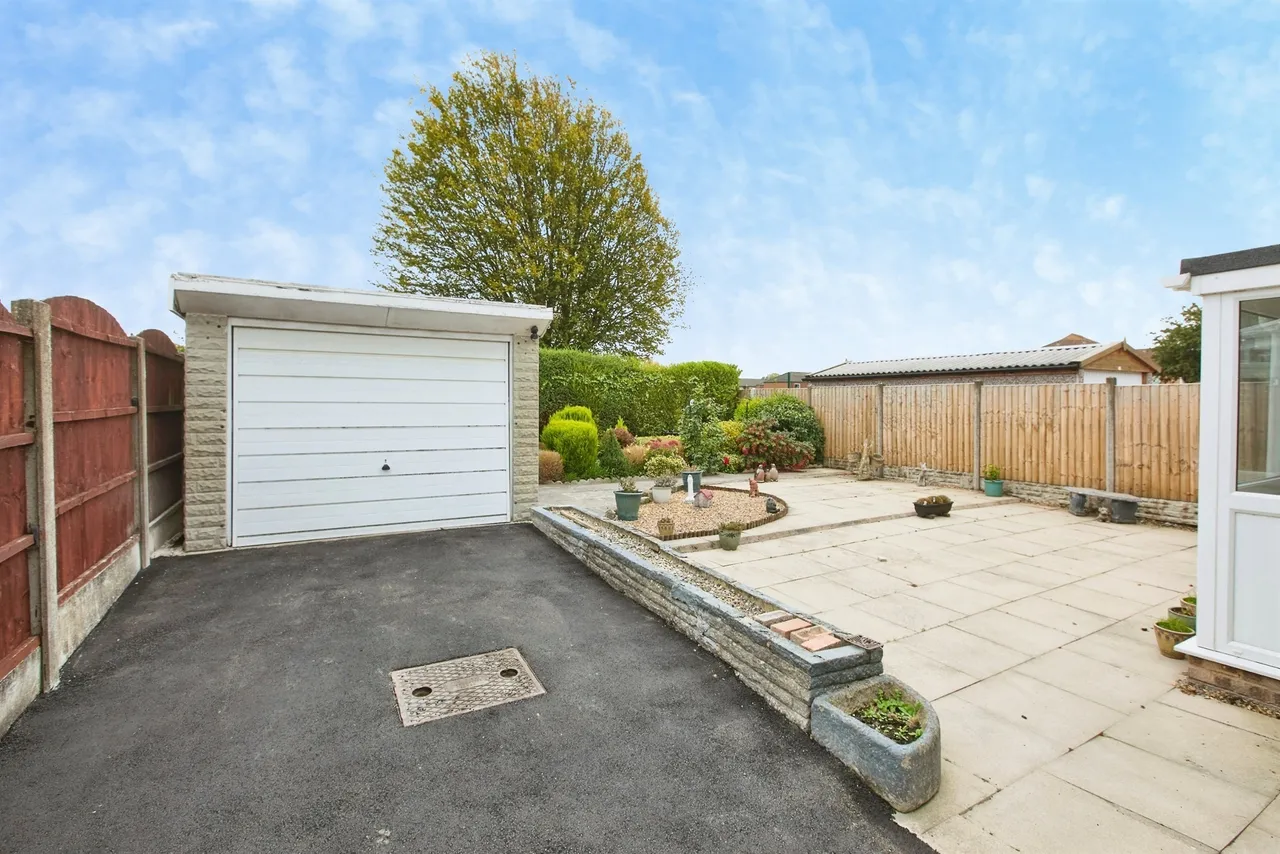 Sinfin Avenue, Shelton Lock, DE24, photo 13