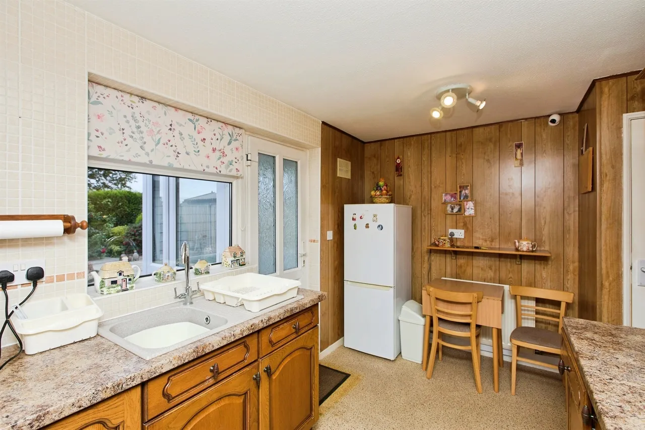 Sinfin Avenue, Shelton Lock, DE24, photo 6