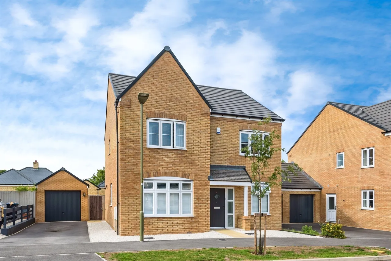 4 bed house for sale — Abraham Way, Minster Lovell, Witney