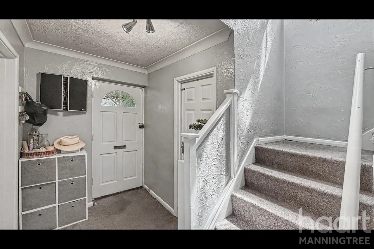 Stour View Avenue, Mistley, CO11, photo 2