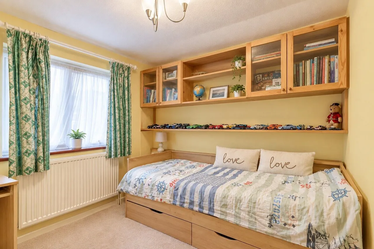 Kingston Road, High Wycombe, HP13, photo 8