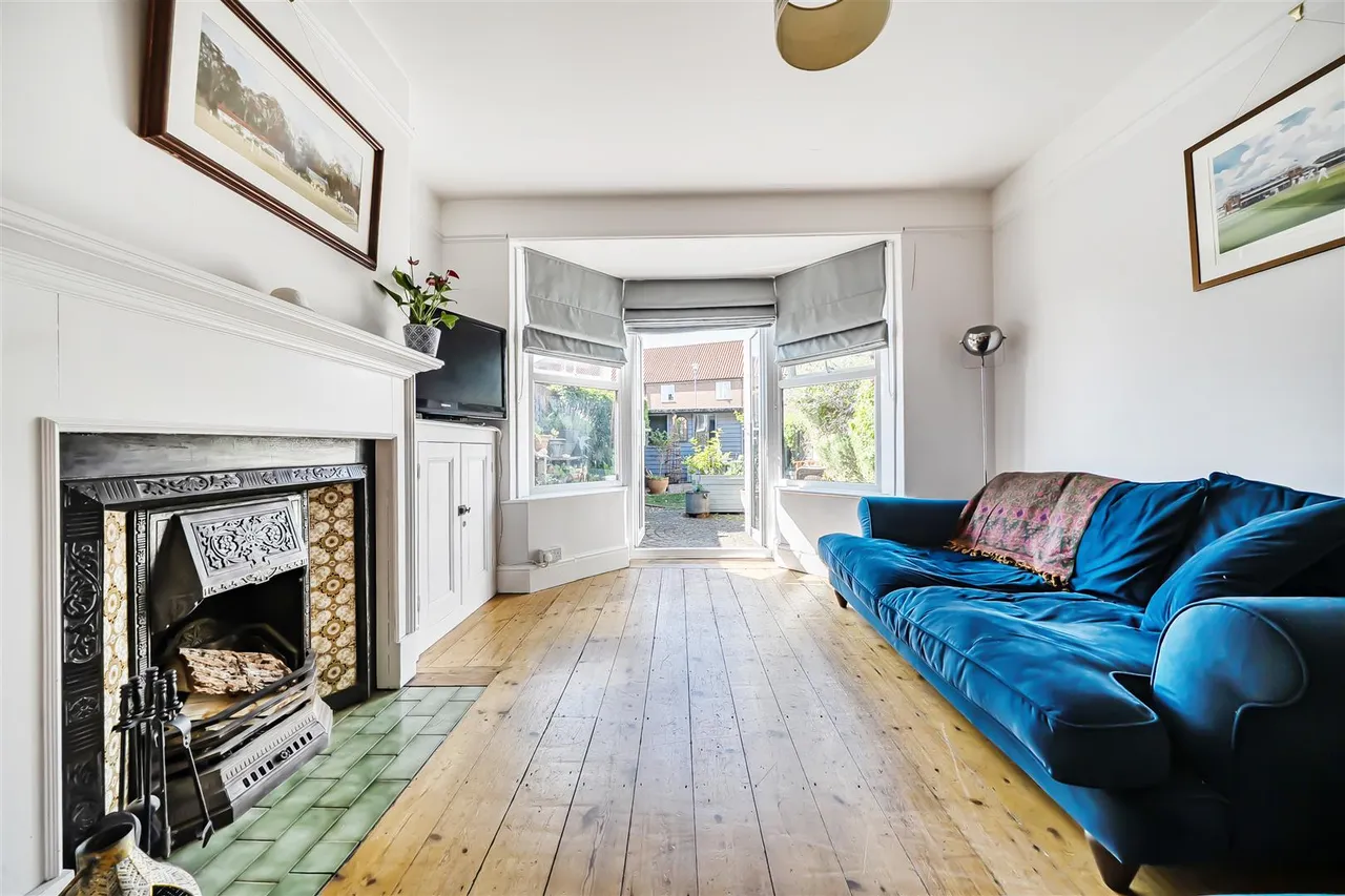 Brickley Lane, Devizes, SN10, photo 4