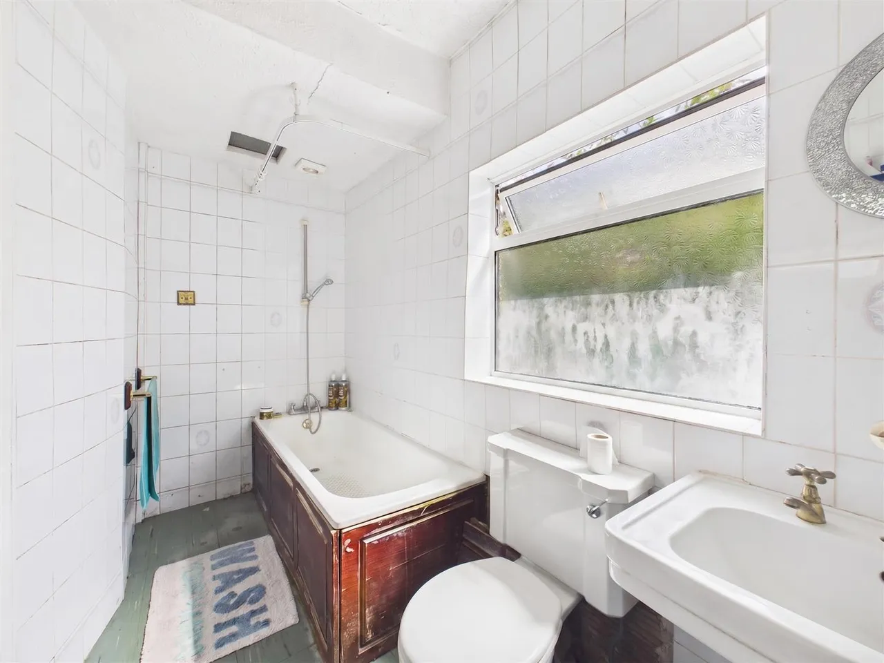 Gerrard Gardens, Pinner, Middlesex, HA5 2PT, photo 5