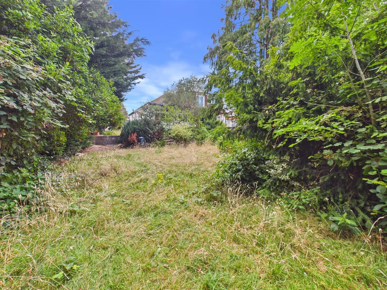 Gerrard Gardens, Pinner, Middlesex, HA5 2PT, photo 11