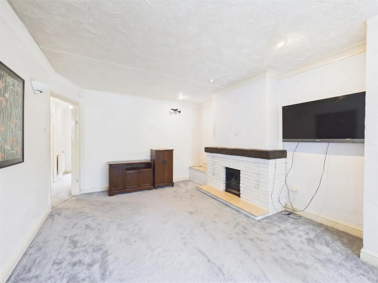 Gerrard Gardens, Pinner, Middlesex, HA5 2PT, photo 3
