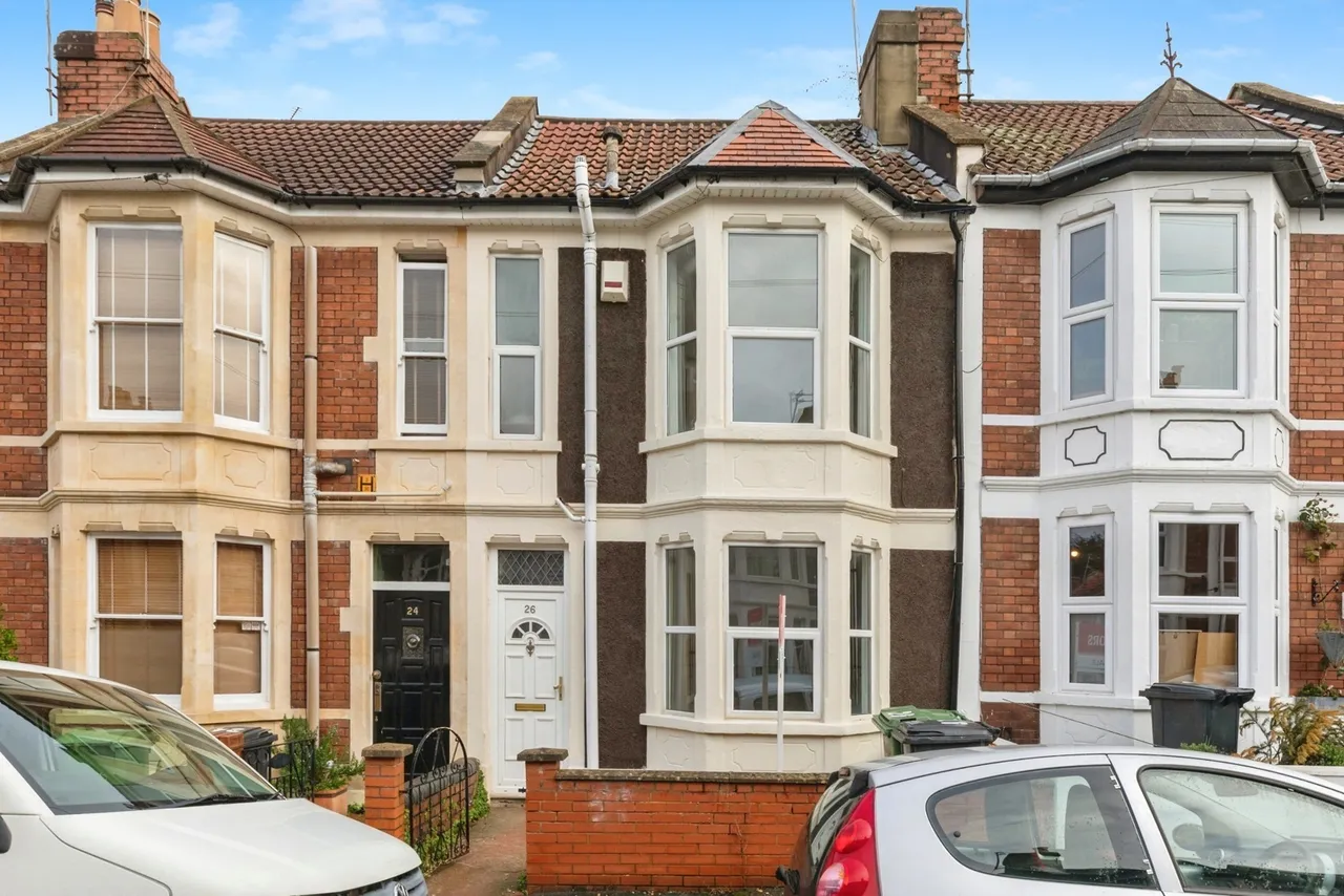 3 bed house for sale — Repton Road, Brislington, Bristol, BS4