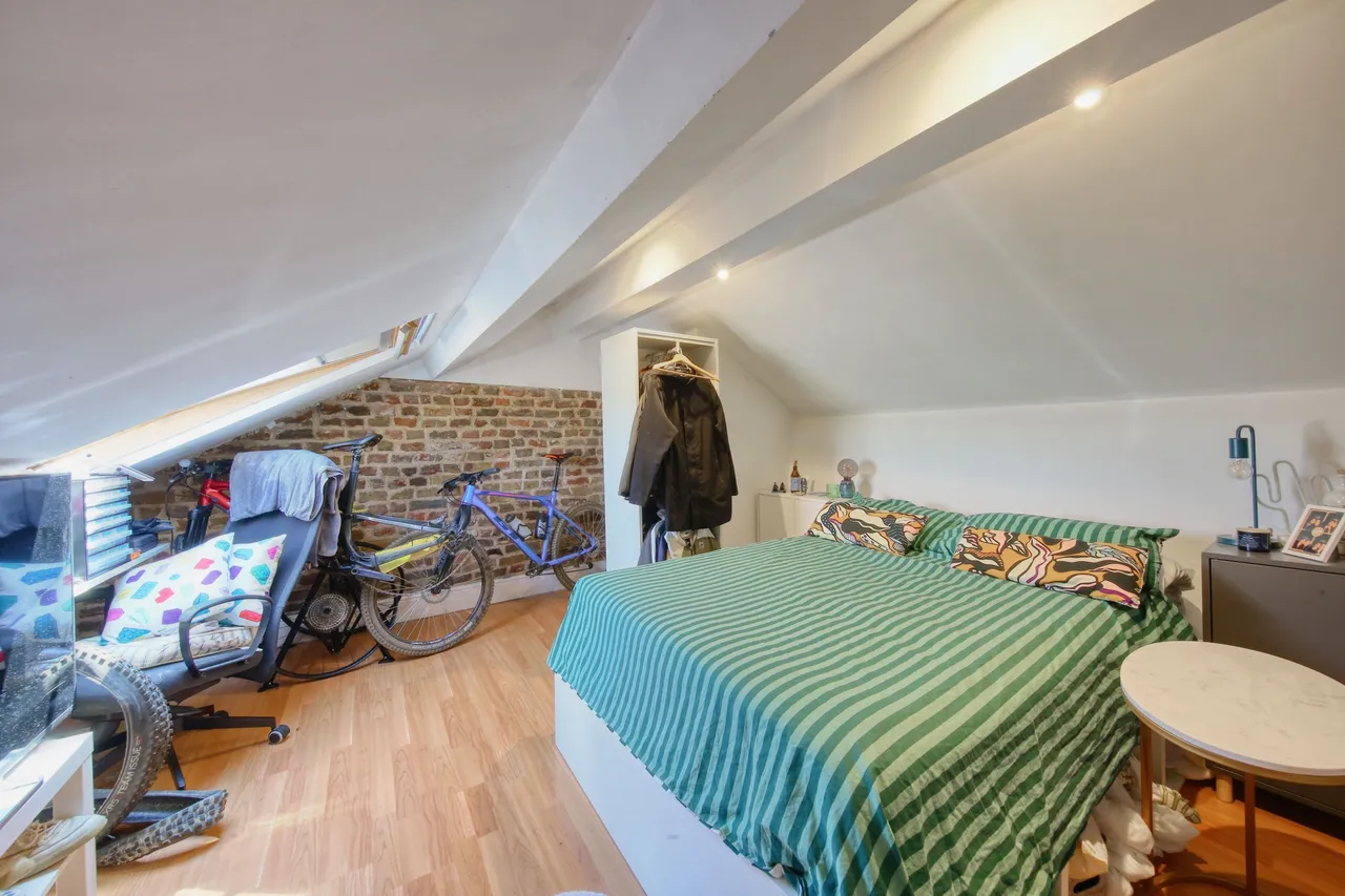 High Street, Hampton Wick, KT1 4DB, photo 8