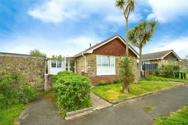 3 bed house for sale, Central Way, Sandown, PO36