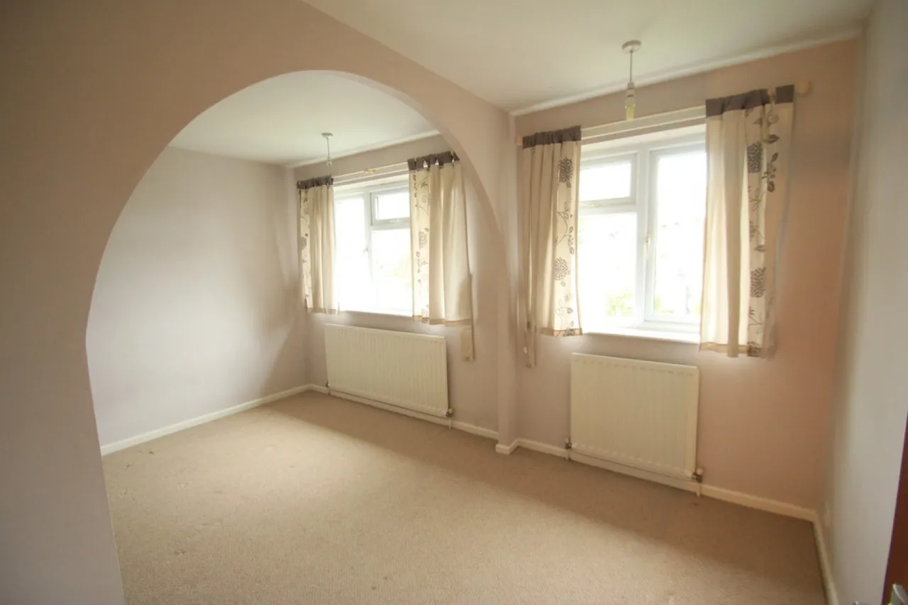 Market Fields, Eccleshall, ST21, photo 6