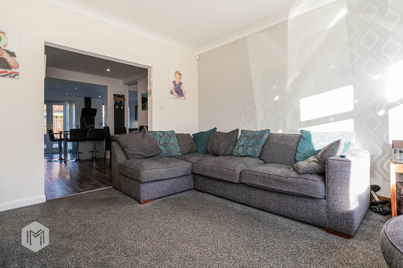 Trillo Avenue, Bolton, BL2 1LU, photo 2