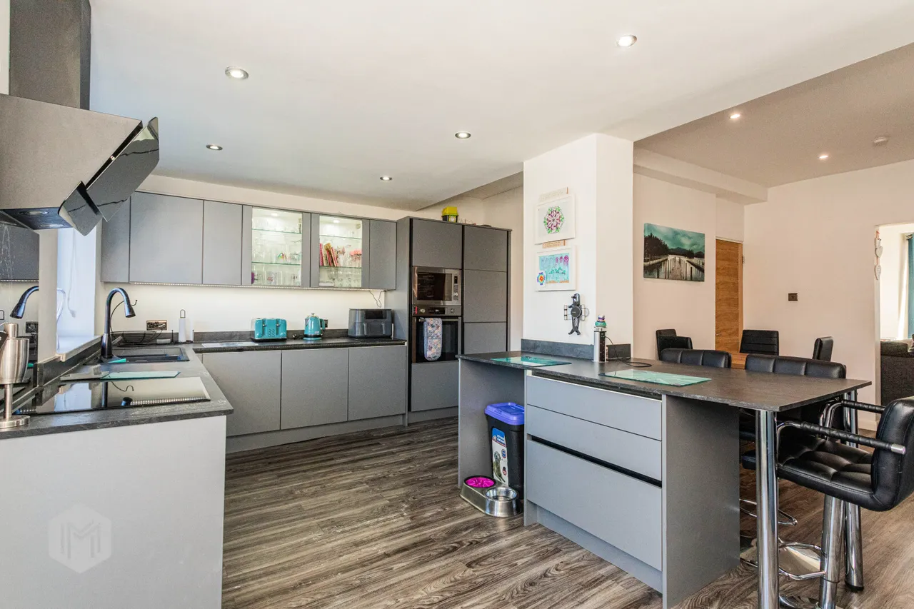 Trillo Avenue, Bolton, BL2 1LU, photo 4