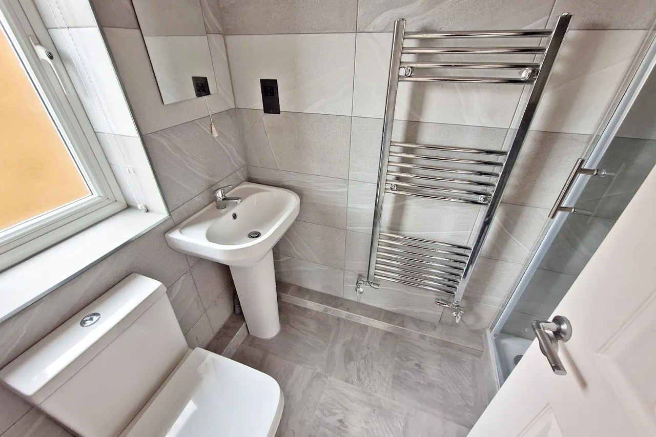 Nicholls Close, Barton-Le-Clay, MK45, photo 9