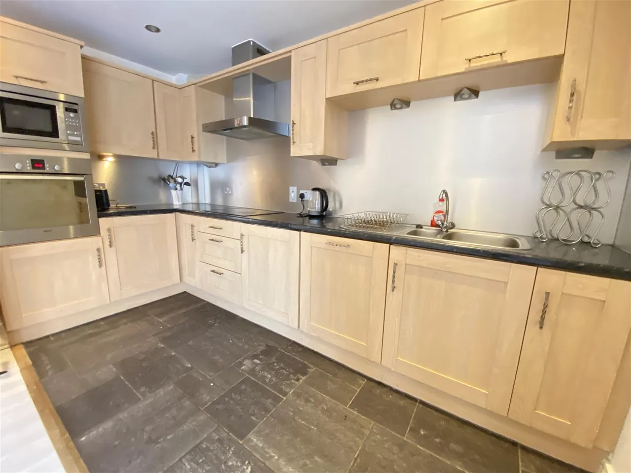 Station Road, Wilmslow, SK9, photo 3