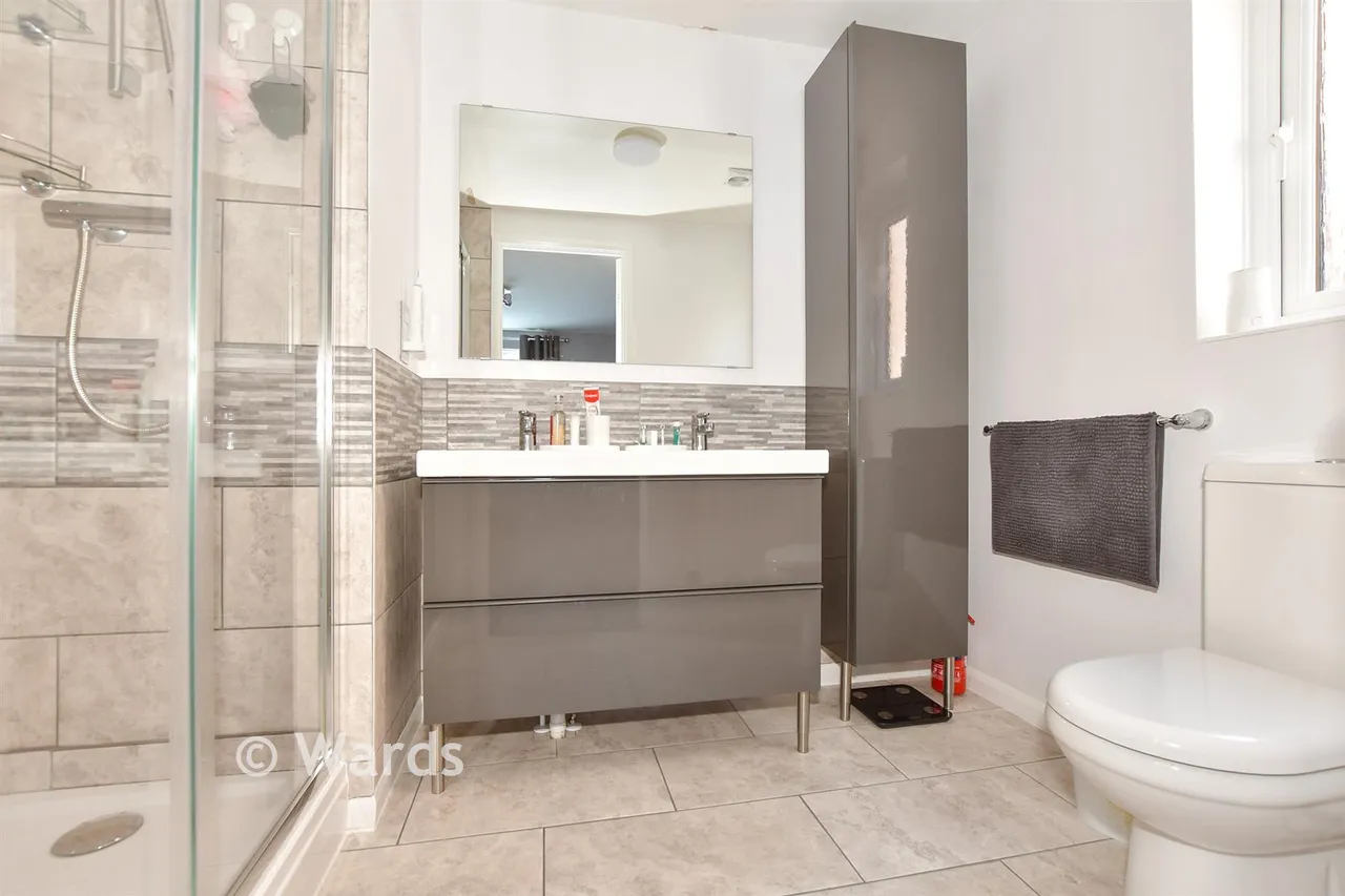 Geddes Close, Hawkinge, CT18, photo 12