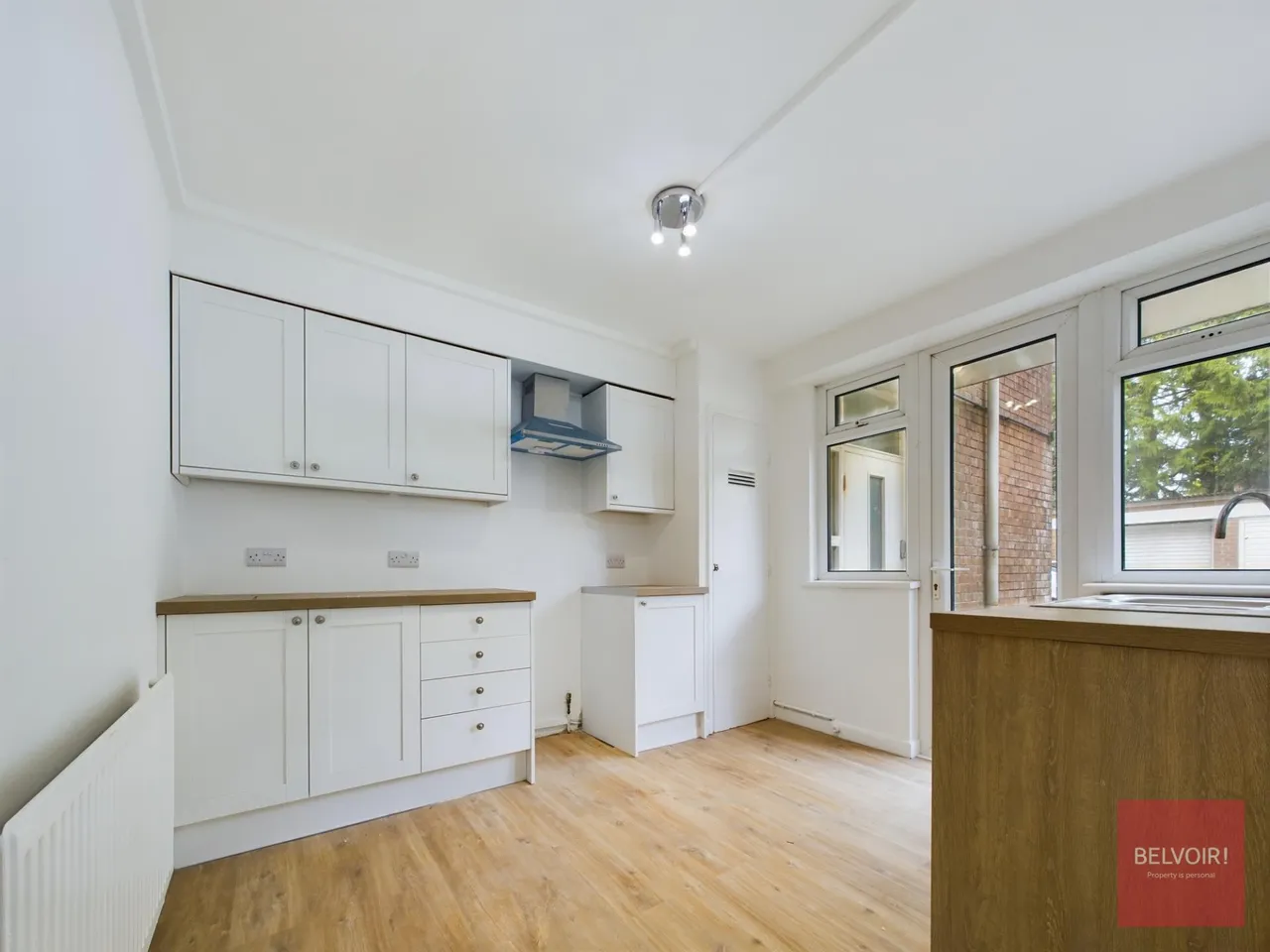 Brynfield Court, Langland, Swansea, SA3, photo 6
