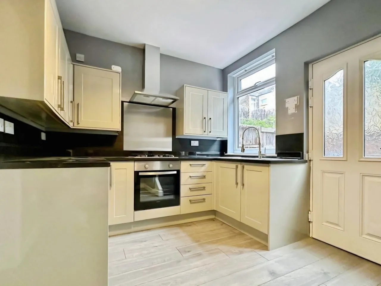 Upper Clara Street, Rotherham, S61, photo 6