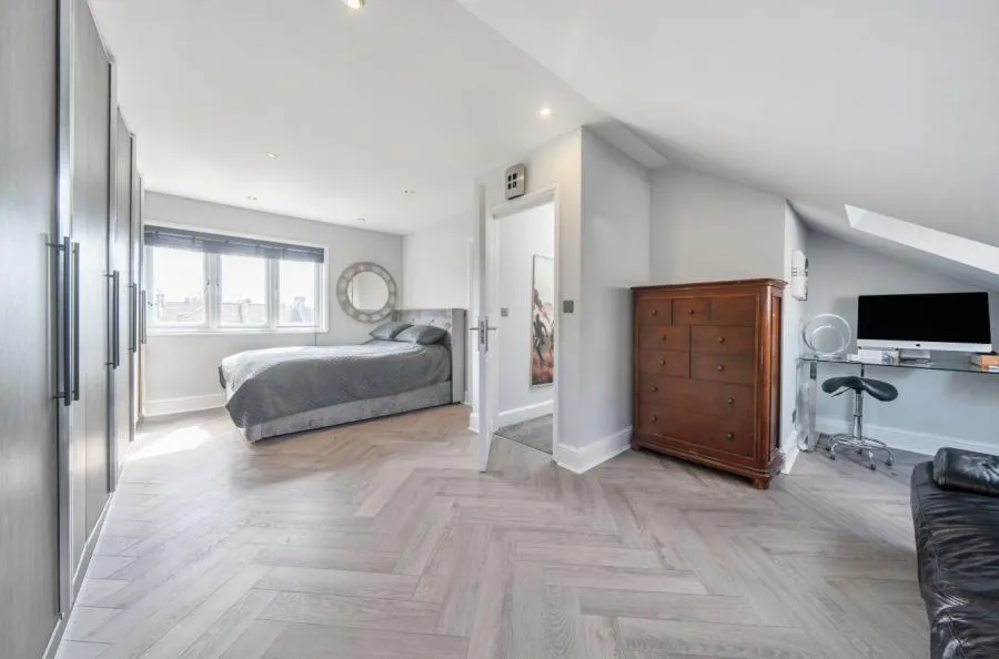 Fordel Road, London, SE6, photo 5