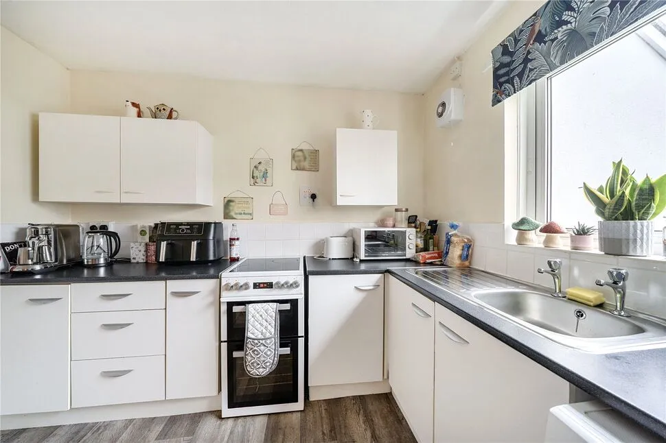 Moor View Close, Woolbrook, Devon, EX10, photo 3
