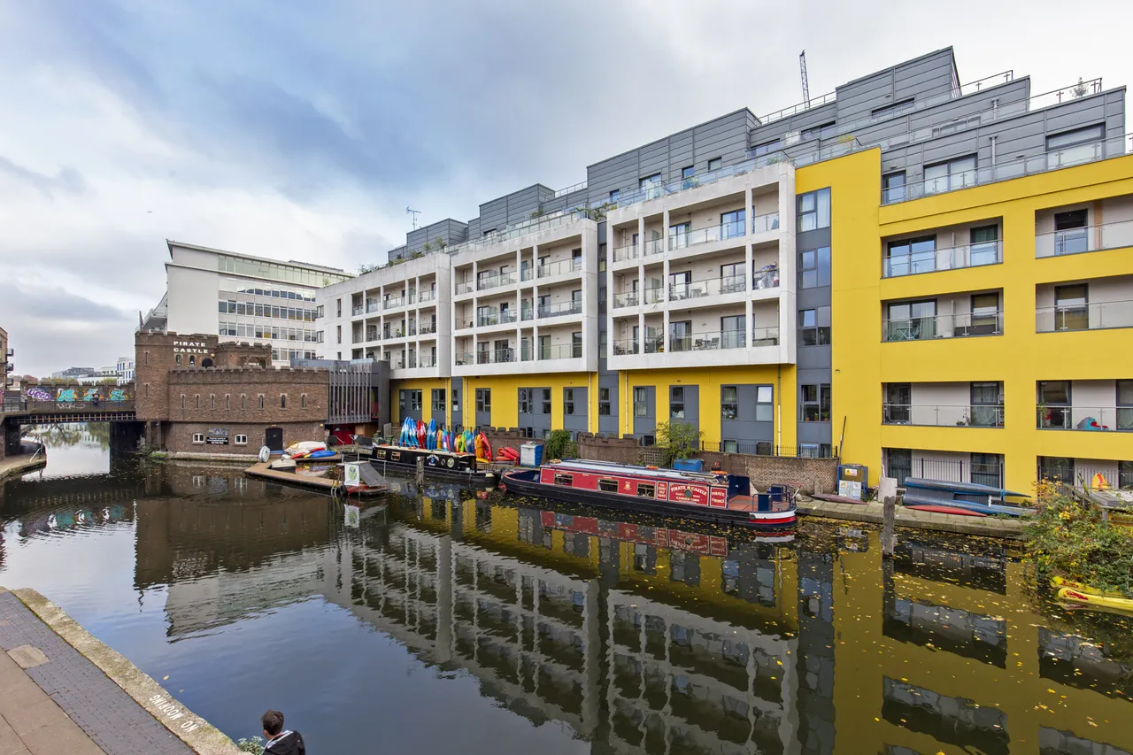 Lock House, Oval Road, London NW1, photo 2