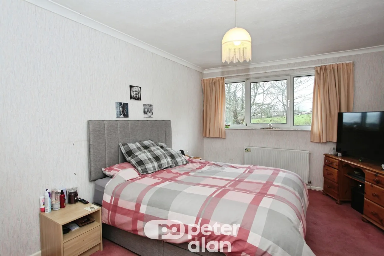 Upper Cwmbran Road, Cwmbran, NP44, photo 21