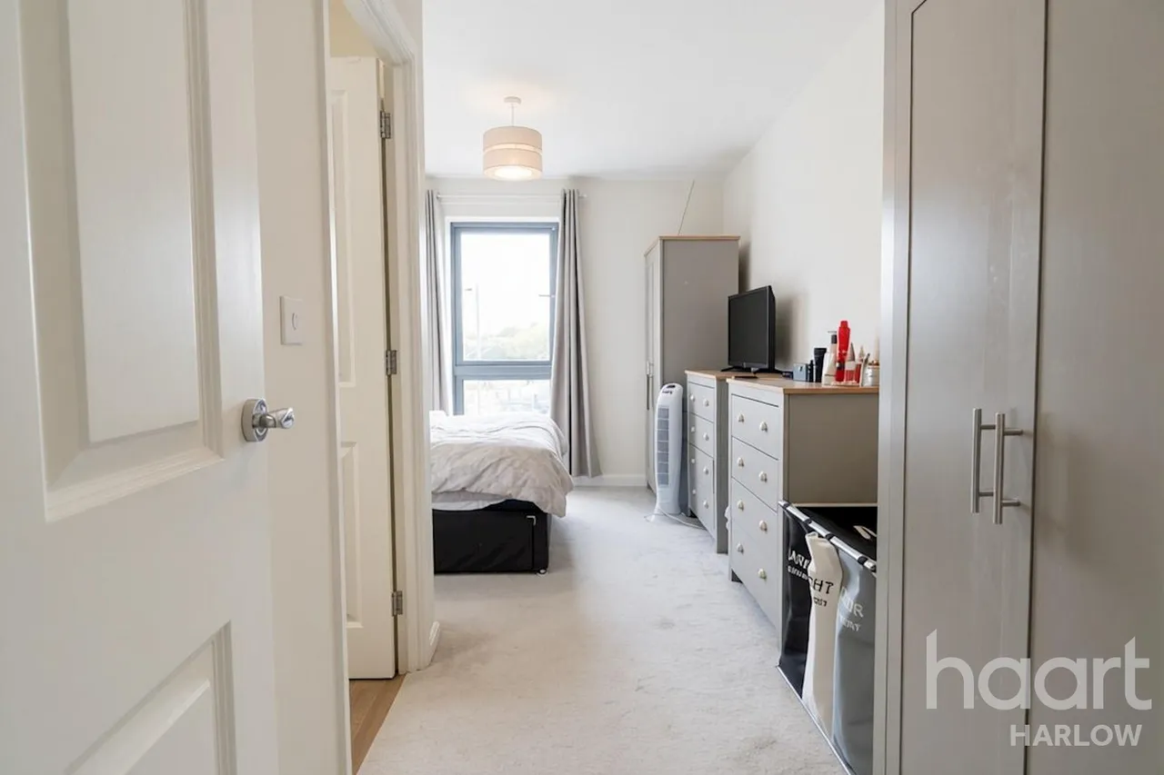 Blackthorn Drive, Harlow, CM17, photo 11