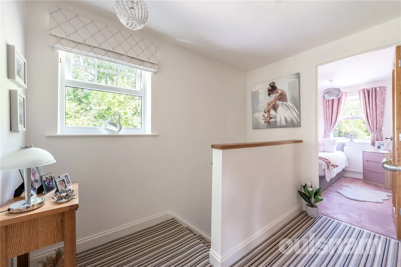 Kingscote Close Church Hill North, Redditch, Worcestershire, B98 9LJ, photo 14