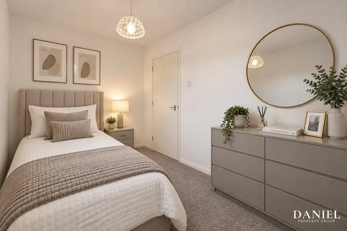 Blackthorn Court, Langdon Hills, SS16, photo 14
