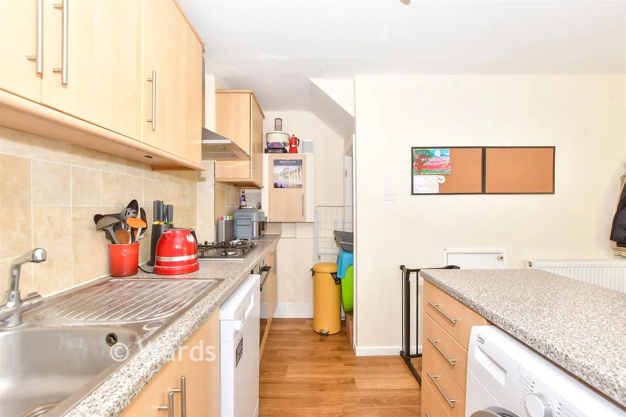 Hythe Close, Golden Valley, CT20, photo 8