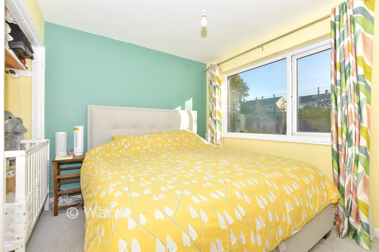 Hythe Close, Golden Valley, CT20, photo 12