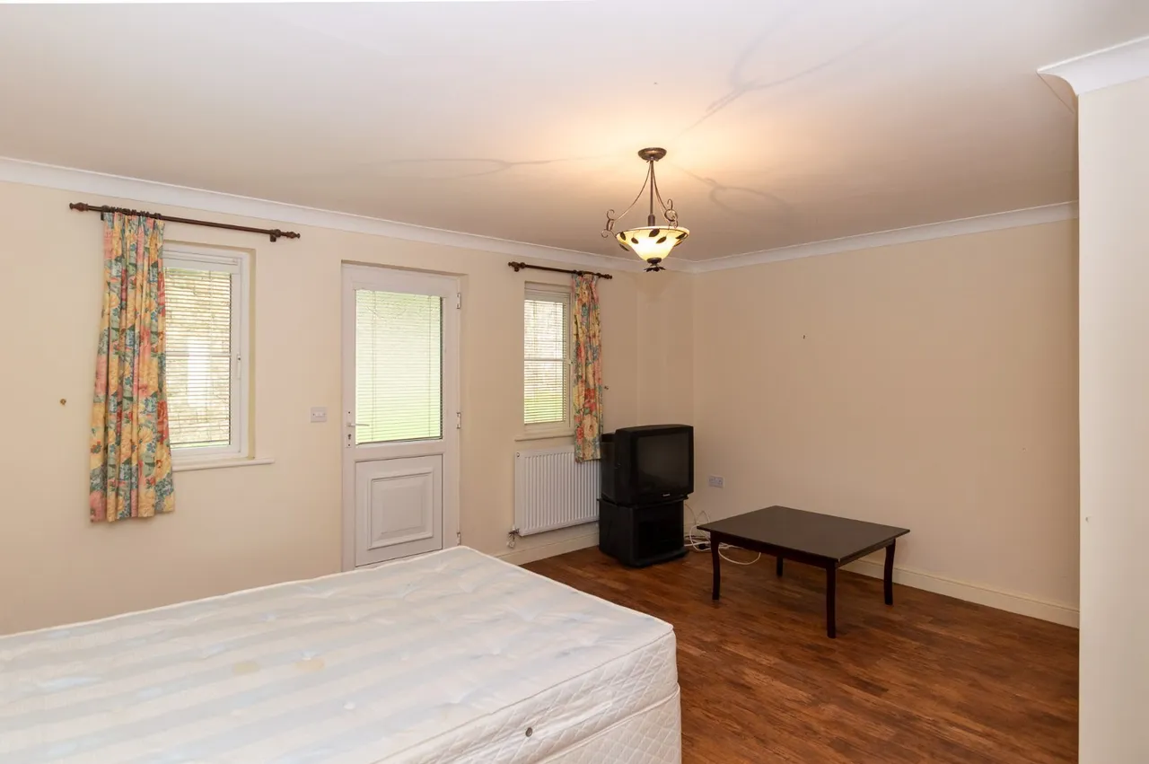 Ffordd Hebog, Y Felinheli, LL56, photo 8