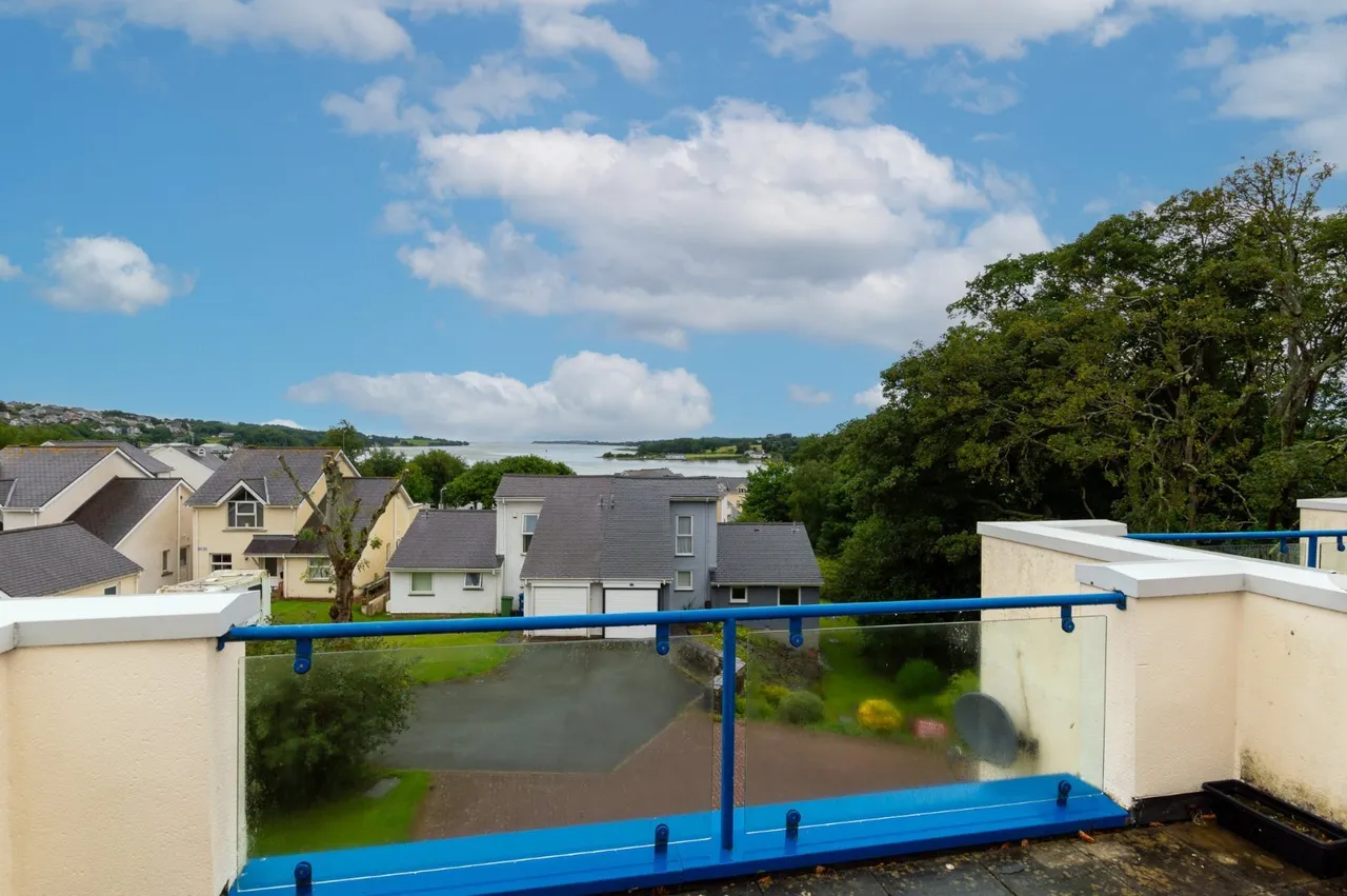 Ffordd Hebog, Y Felinheli, LL56, photo 2