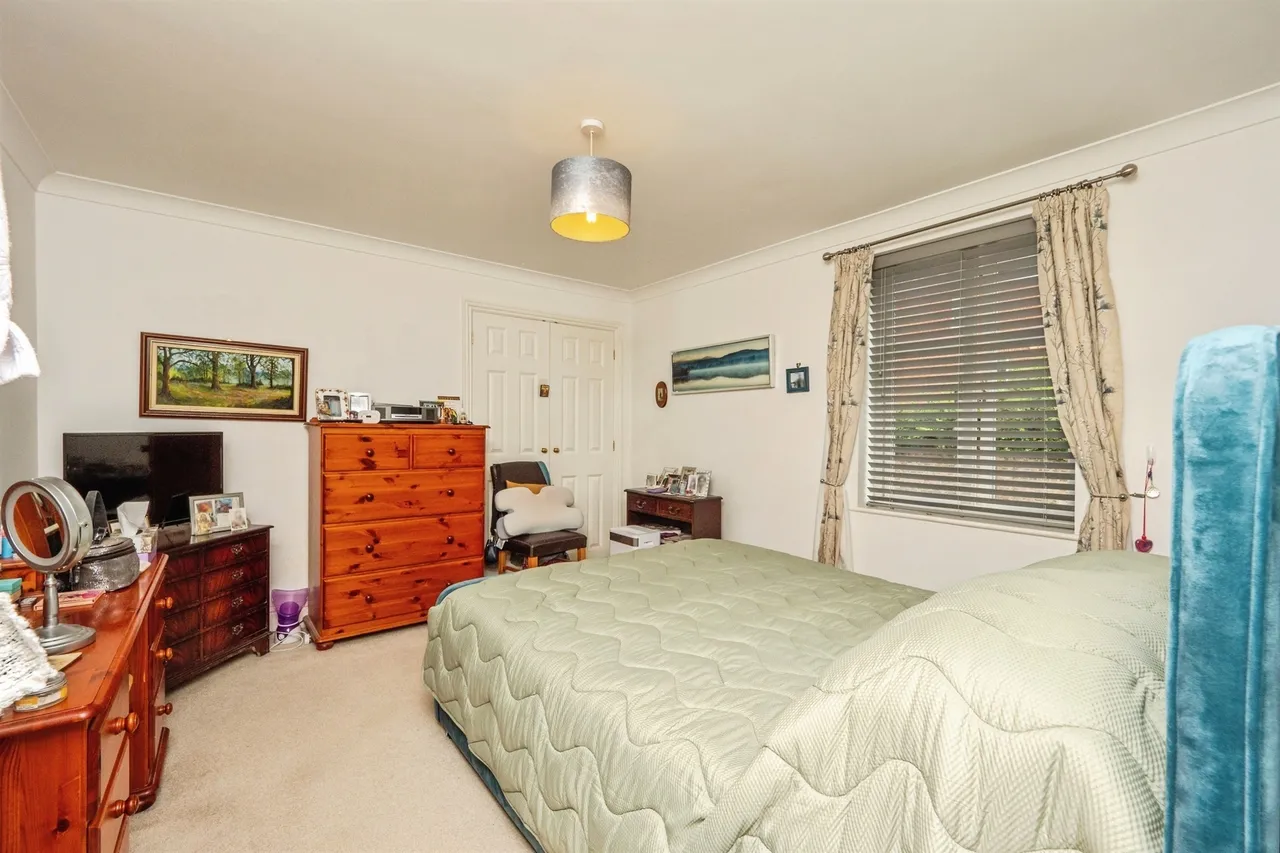Victor Jackson Avenue, Poundbury, DT1, photo 10