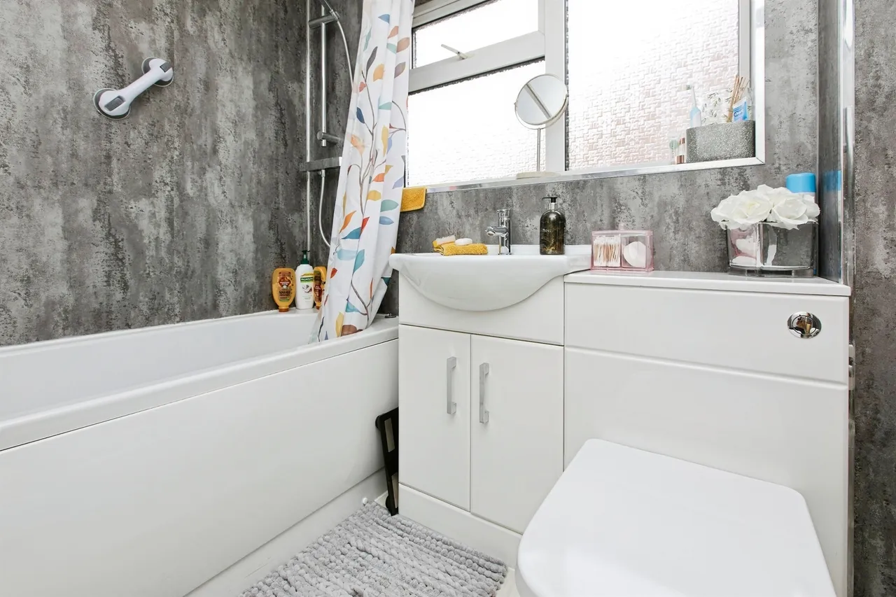 Beaconsfield Road, Burton-On-Trent, DE13, photo 22